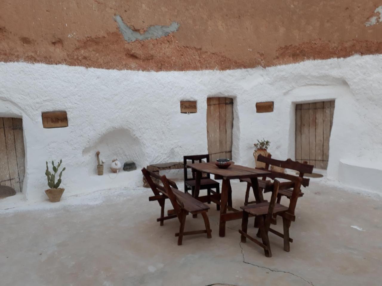 Au Trait D'union Tijma Bed & Breakfast *